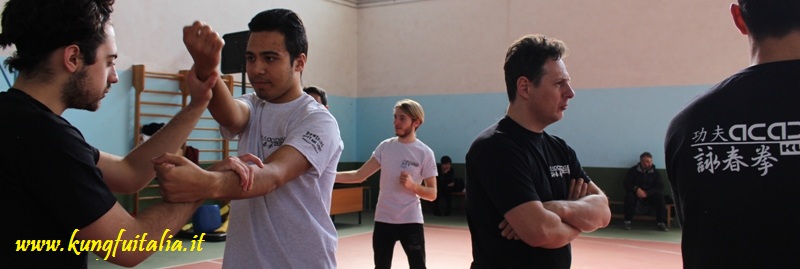 Kung Fu Academy di Sifu Mezzone Scuola di Wing Chun Difesa Personale Ving Tjun Tsun Caserta Frosinone San Severo Foggia Corato (1)